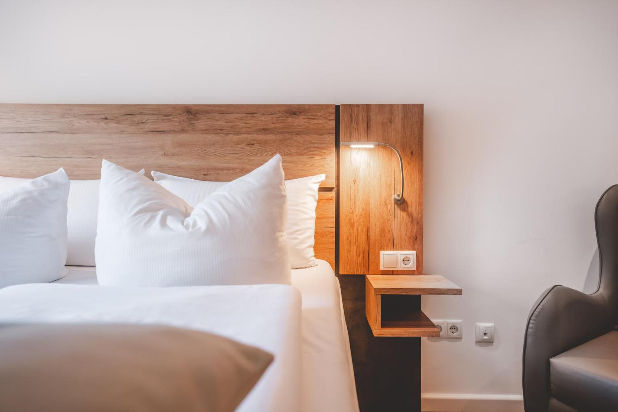 Landidyll Hotel Weidenbrueck & Spa Swisttal Екстериор снимка