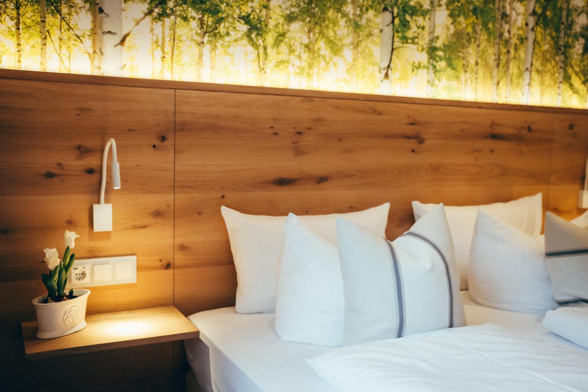 Landidyll Hotel Weidenbrueck & Spa Swisttal Екстериор снимка