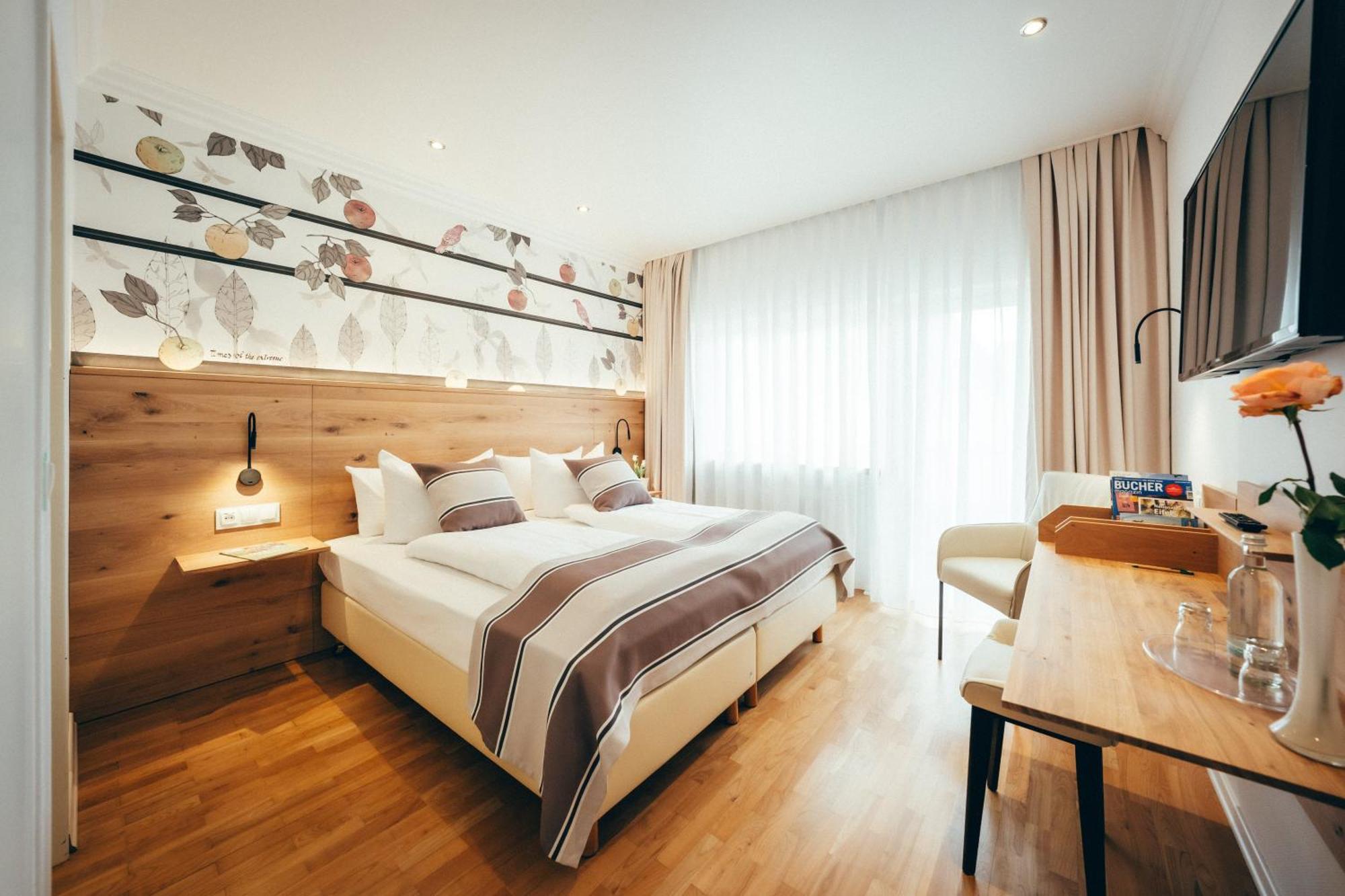 Landidyll Hotel Weidenbrueck & Spa Swisttal Екстериор снимка